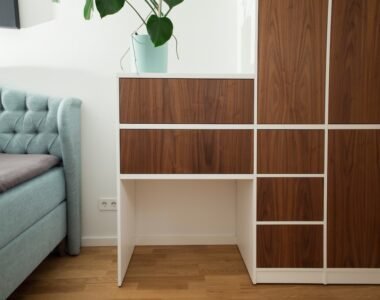 furniture custom atau furniture massal, mana yang lebih baik?