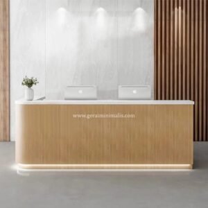 Meja Resepsionis HPL Kayu Natural Minimalis untuk Kantor Modern