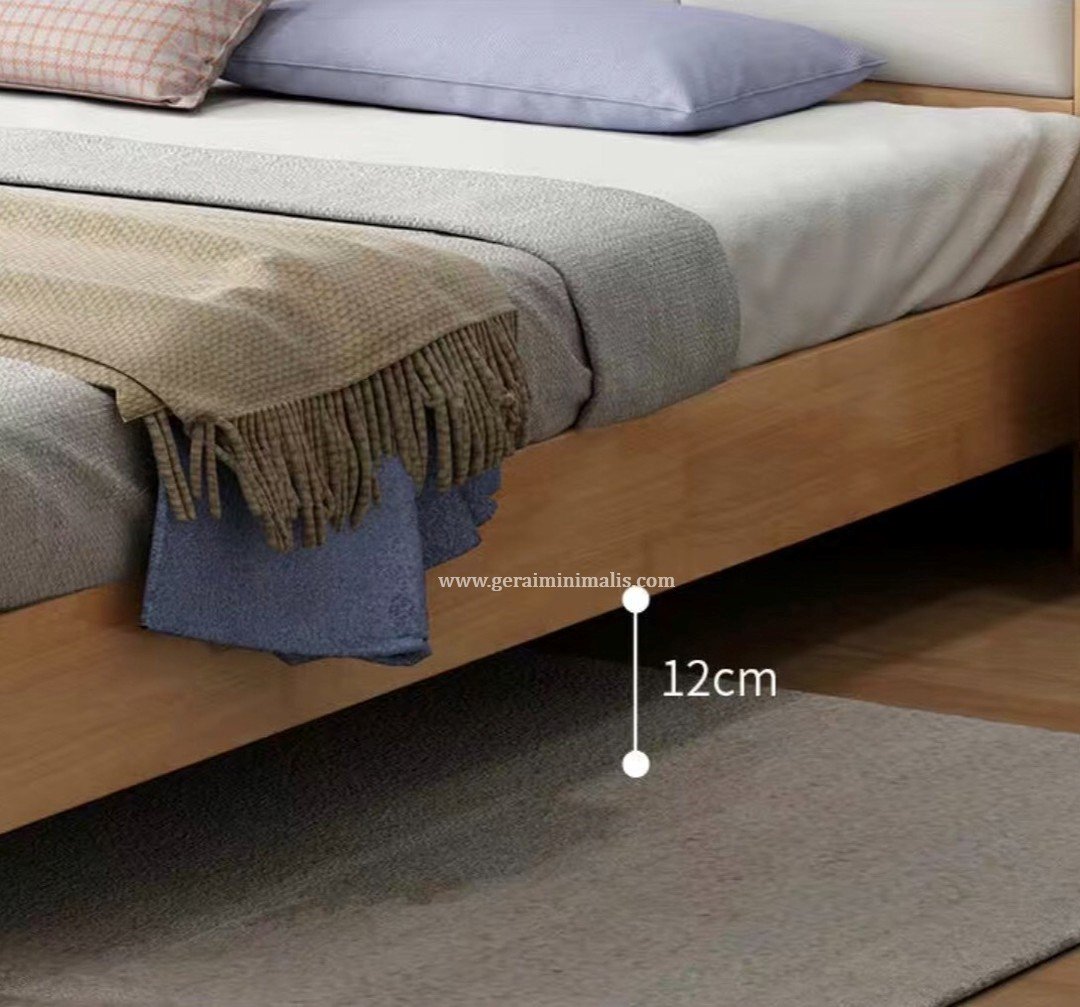 Tempat Tidur Kayu Jati Minimalis dengan Headboard Panel (2)