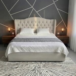 Tempat Tidur Tufted Putih Bergaya Klasik
