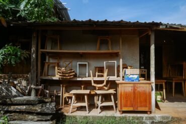 Furniture Jepara: Karakter, Keahlian Pengrajin, dan Nilai yang Perlu Diketahui