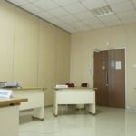 Meja Rapat untuk Kantor Kecil dan Besar, Apa Perbedaannya?
