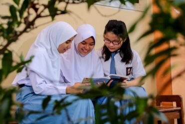 Cara Memilih Meja Belajar Anak Berdasarkan Usia dan Kebutuhan