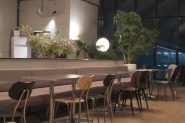 Furniture Cafe Yang Viral Di Media Sosial Sekarang