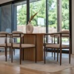 8 Tips Memilih Meja Makan yang Serasi dengan Sofa Ruang Makan Anda