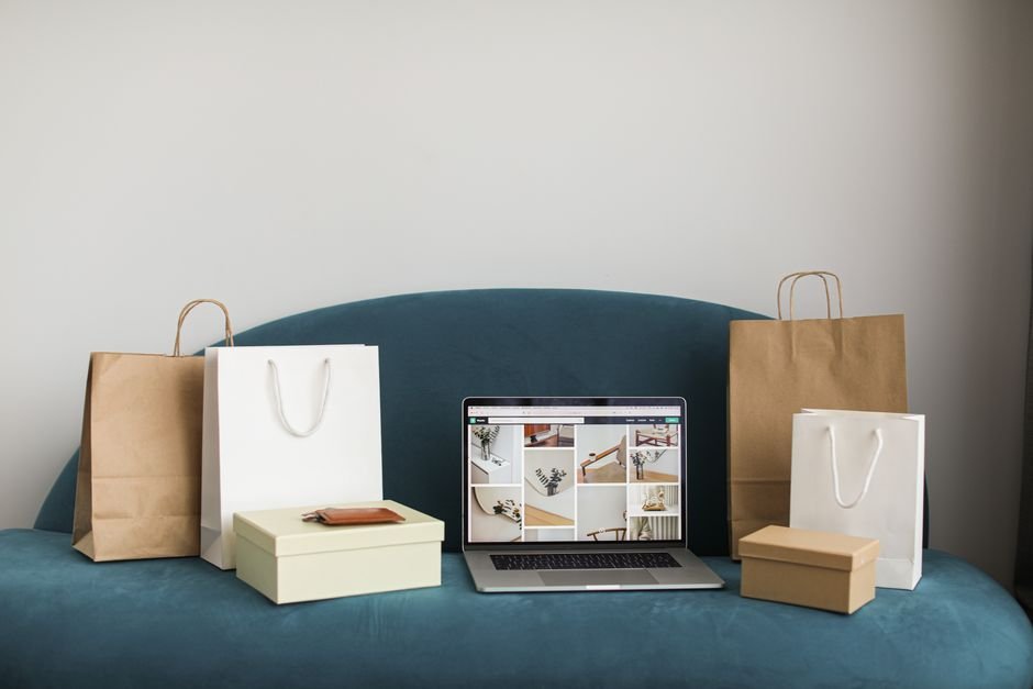 Perbandingan Harga Sofa Antara Toko Offline Dan Online