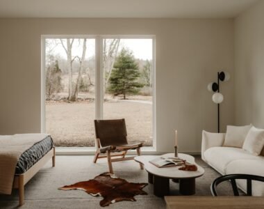 Sofa Minimalis Untuk Studio Apartment Yang Ideal